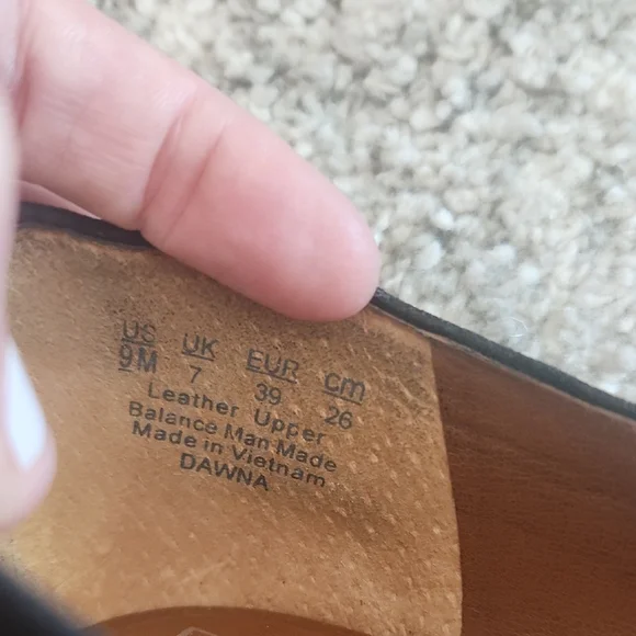 Franco Sarto Dawna Black Flats Sleek Minimalist Design, Size 9 - Picture 2 of 6